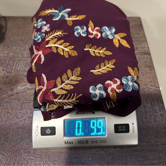 Skies are Blue Women's Purple Crewneck Bell Sleeves Floral Embroidered Top S - Picture 12 of 12